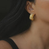 Petra earring | gold