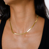 Onyx Herringbone Necklace | Gold