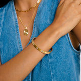 Amora Bangle | Gold