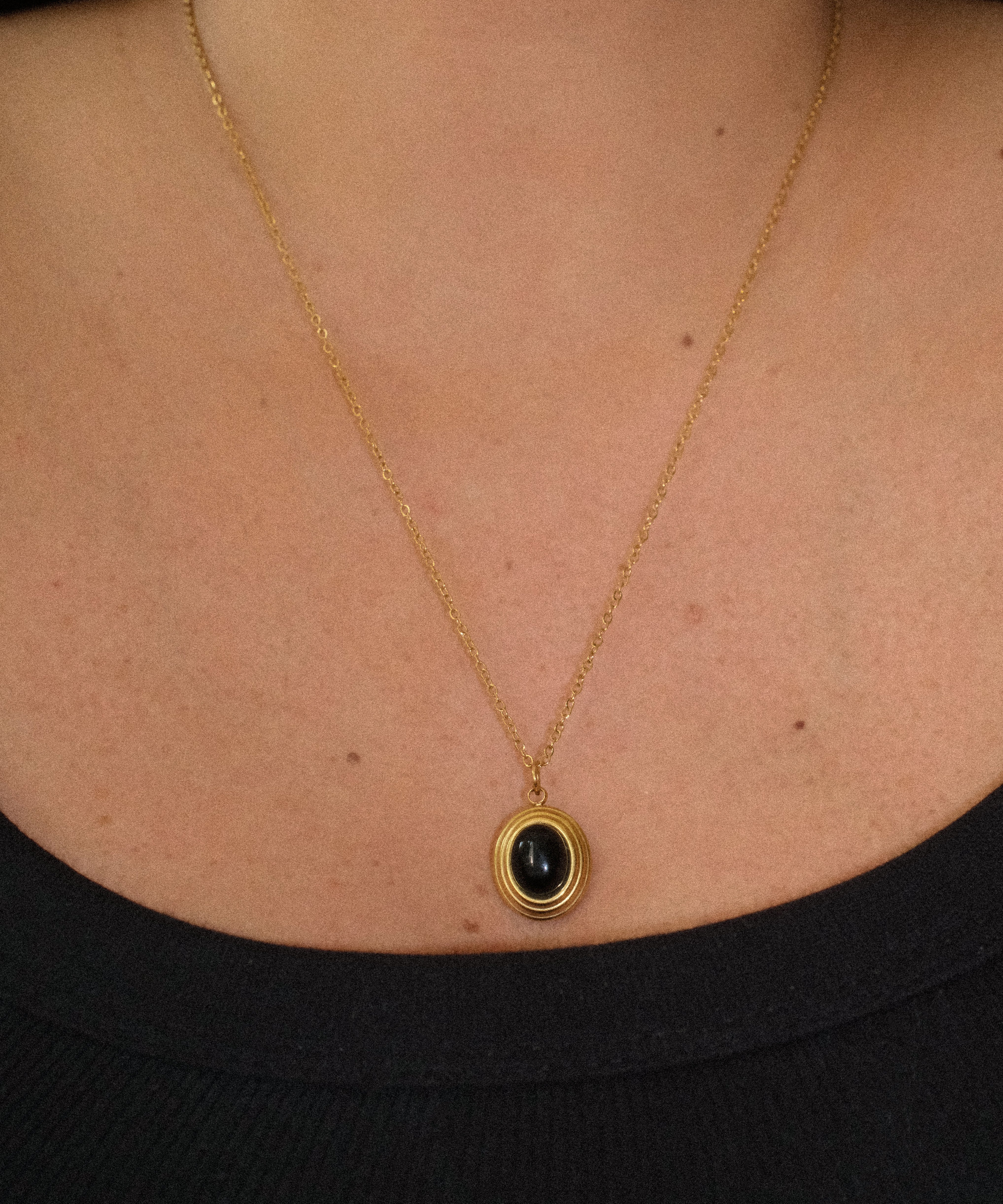 Dawn Pendant Necklace | Gold