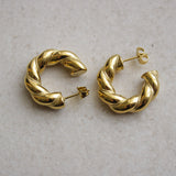 Lucia twisted earrings | gold