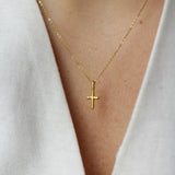 Small Cross necklace | gold