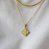 Clover necklace | gold