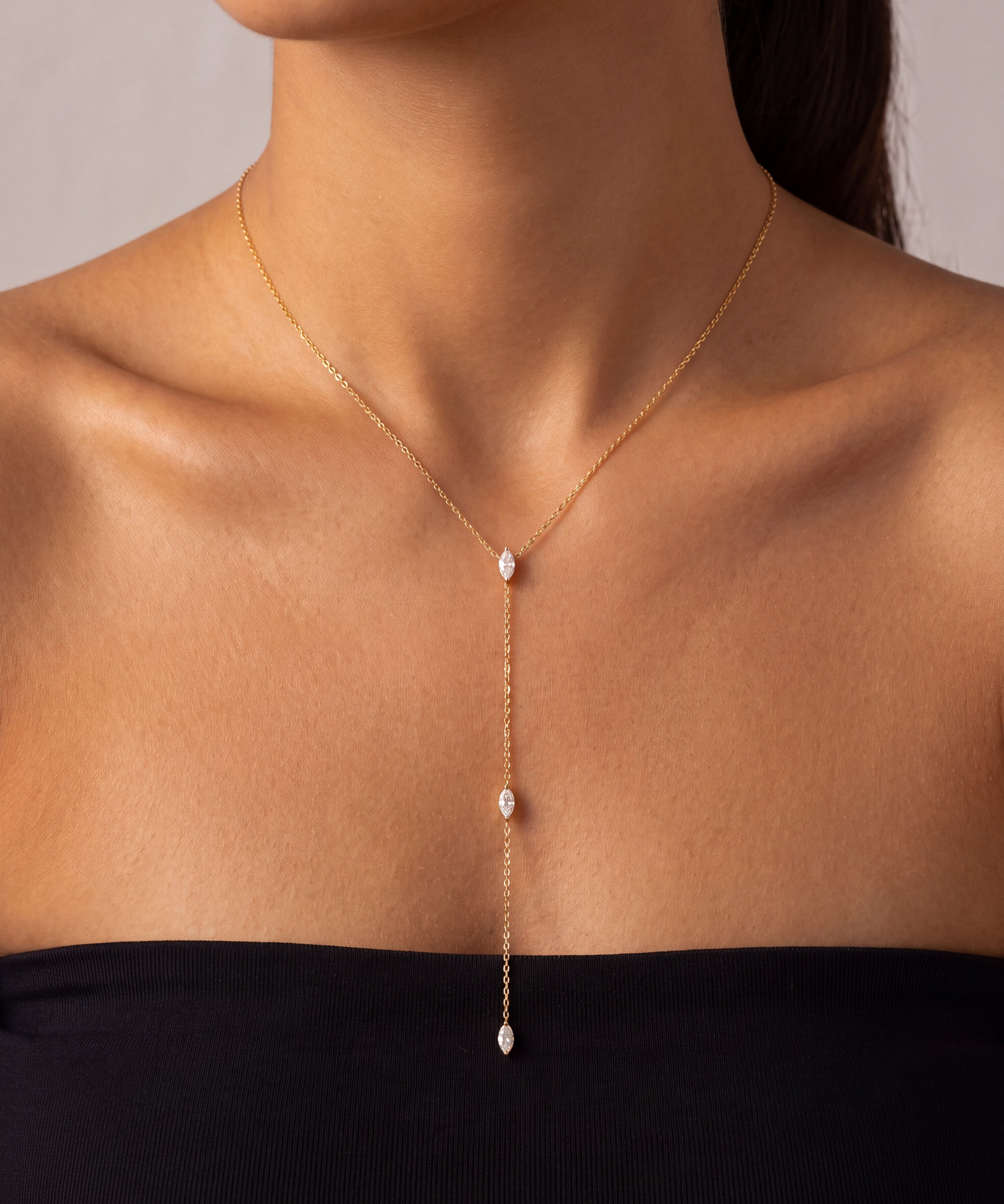 Lia necklace | Gold
