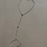 Zina hand chain | silver