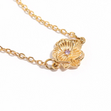 Lilly necklace | gold